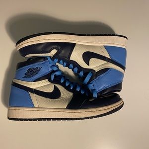 Air Jordan 1 Retro High - Obsidian UNC